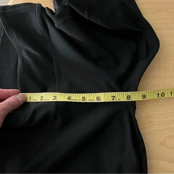 Fabletics cropped pants - Picture 9 of 11